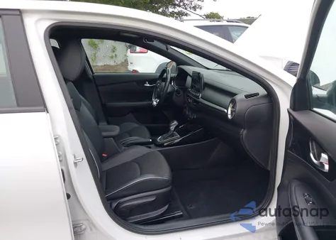 2021 Kia Forte Gt-Line из США, поврежденный, VIN 3KPF34AD1ME420292